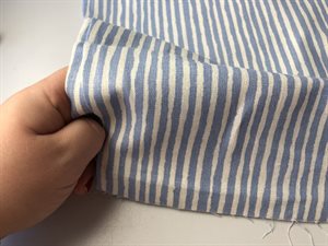 Hør / viscose - med de skønneste striber i chambray blue